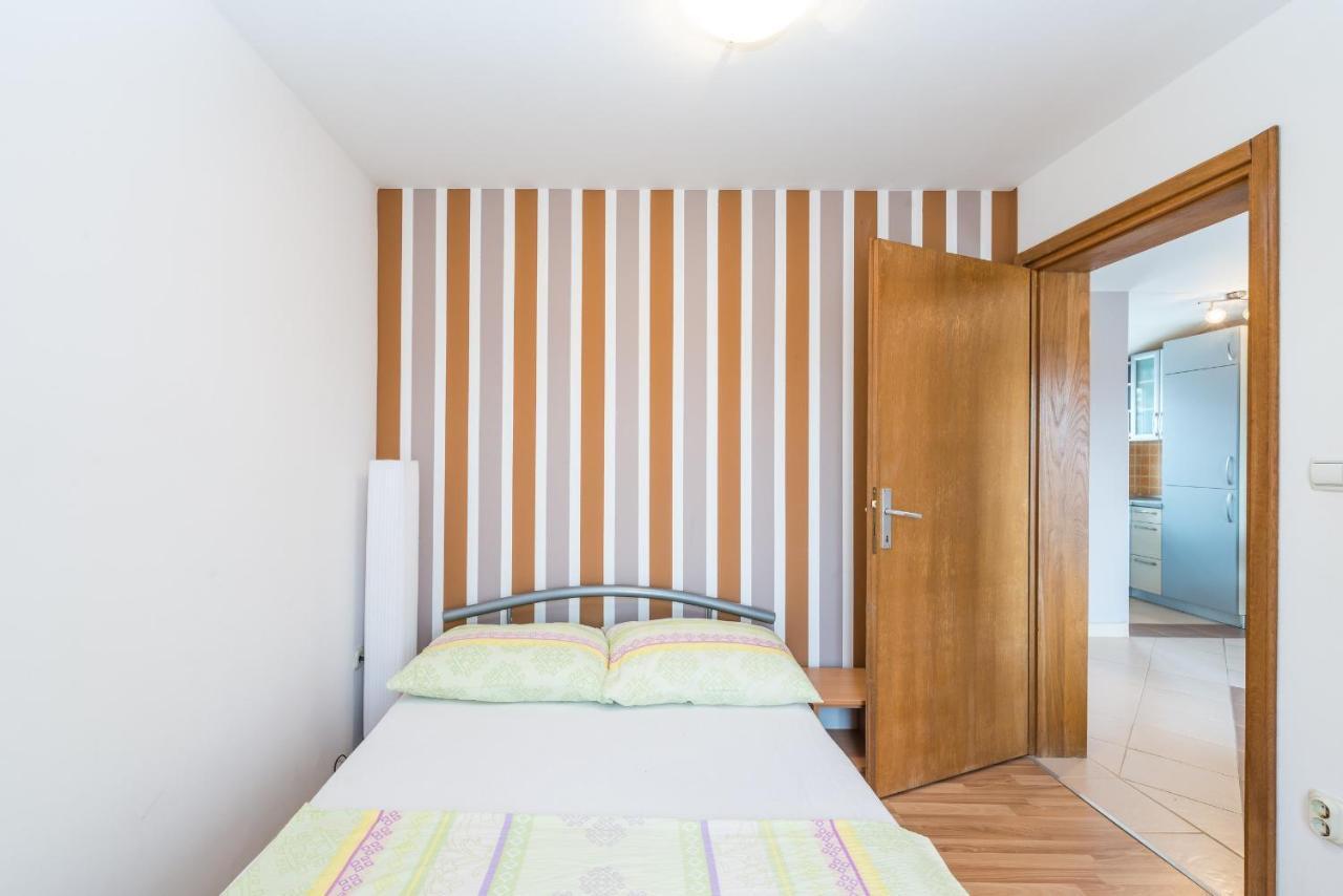 Apartments Mahnet فير الغرفة الصورة